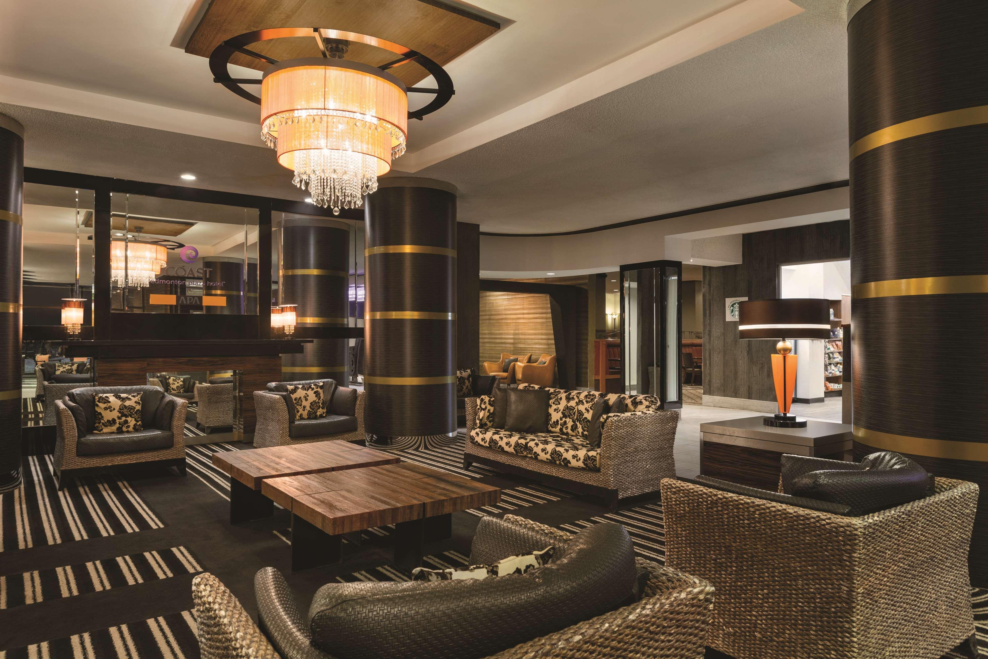 Coast Edmonton Plaza Hotel By Apa Kültér fotó